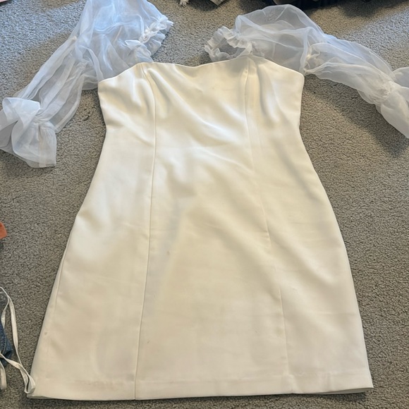 Amanda uprichard dress great for engagement party or rehearsal dinner - Picture 1 of 3